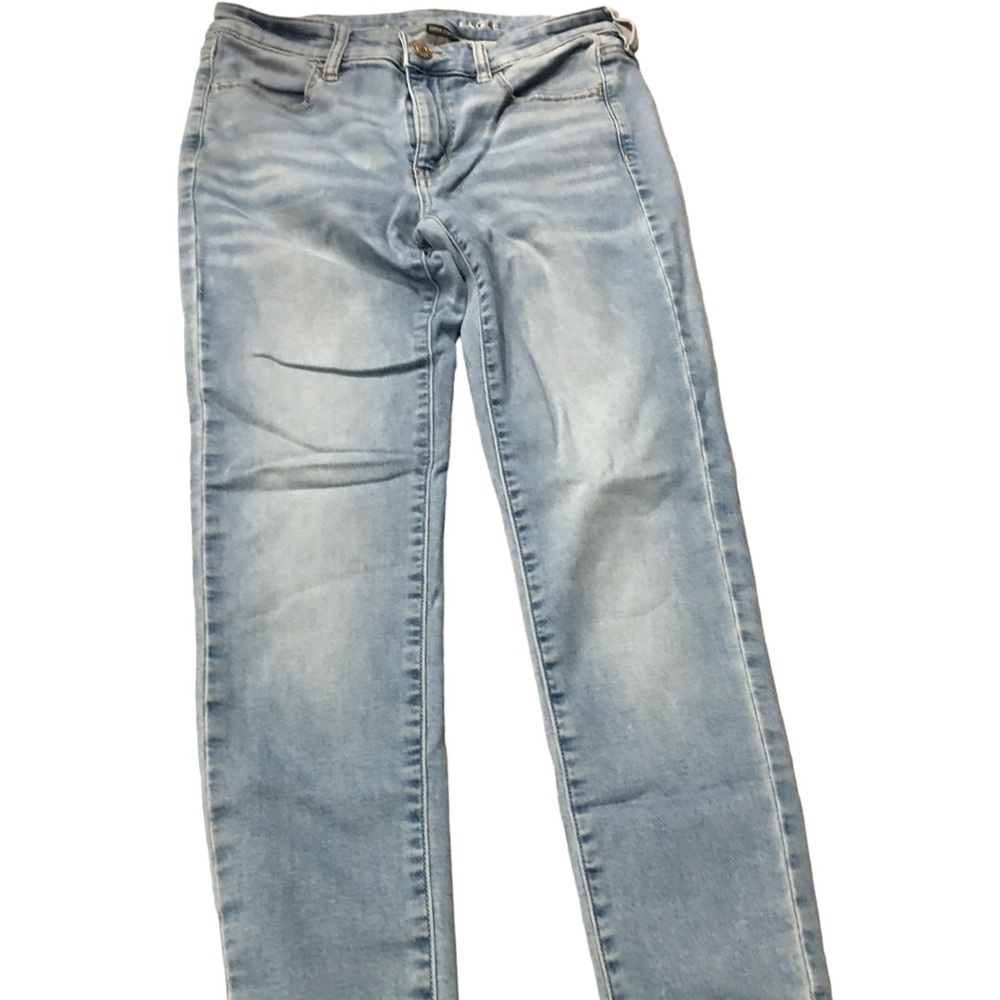 American Eagle Straight Jeans